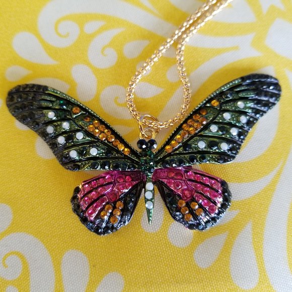 🦋Colorful Butterfly Necklace - NWOT🦋 - Picture 4 of 4